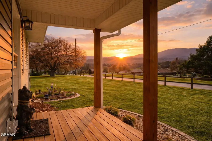 3138 Laurelwood Lane, Sevierville, TN 37862 - #3