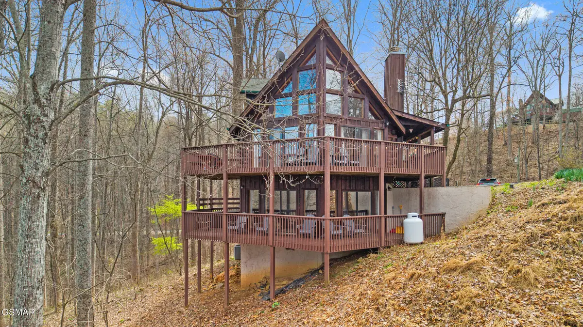 3175 Emerald Springs Loop, Sevierville, TN 37862 - #1