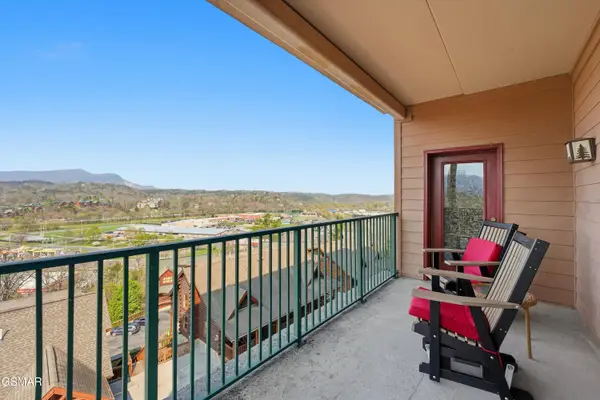 410 Big Bear Way #UNIT 4005, Pigeon Forge, TN 37863