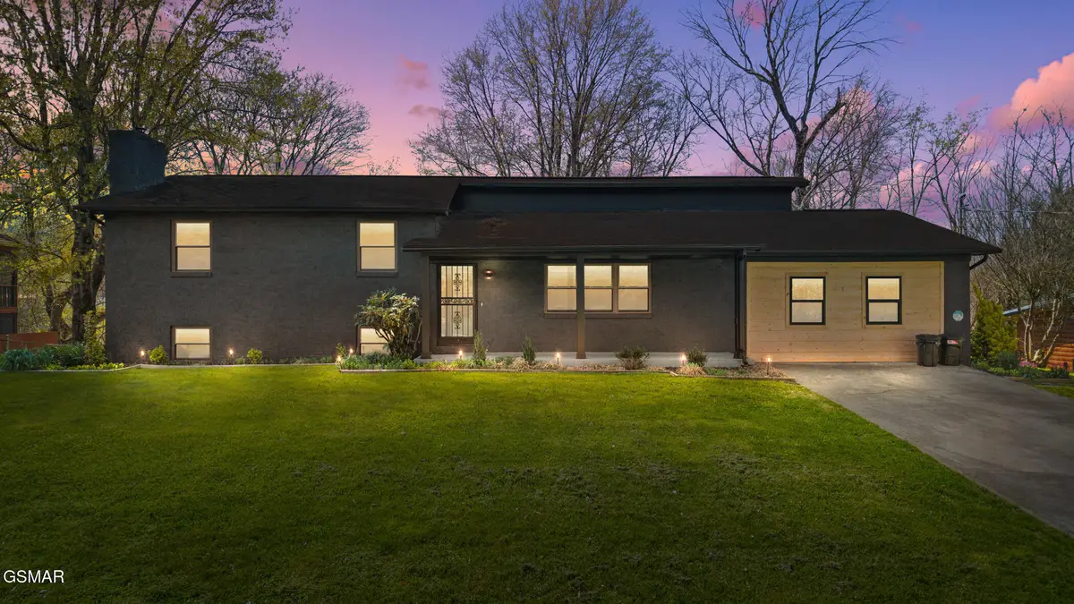 4020 Hitching Post Road, Pigeon Forge, TN 37863 - #1