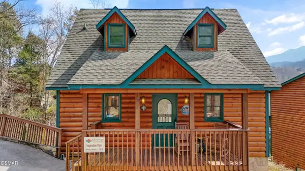 328 Pinnacle Cottage Way #UNIT 3, Gatlinburg, TN 37738