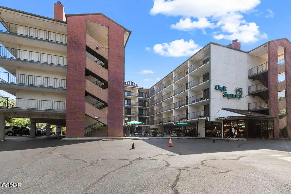 685 River Rd #214, Gatlinburg, TN 37738 - #1