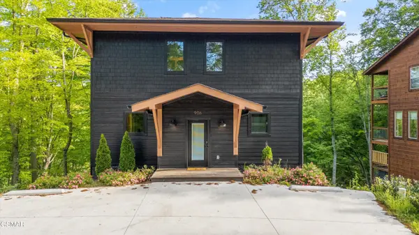 906 Saddle Creek Way, Sevierville, TN 37862