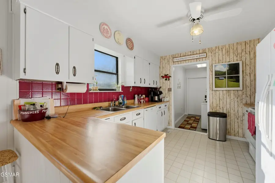 728 Schneider Lane, Sevierville, TN 37862 - #3