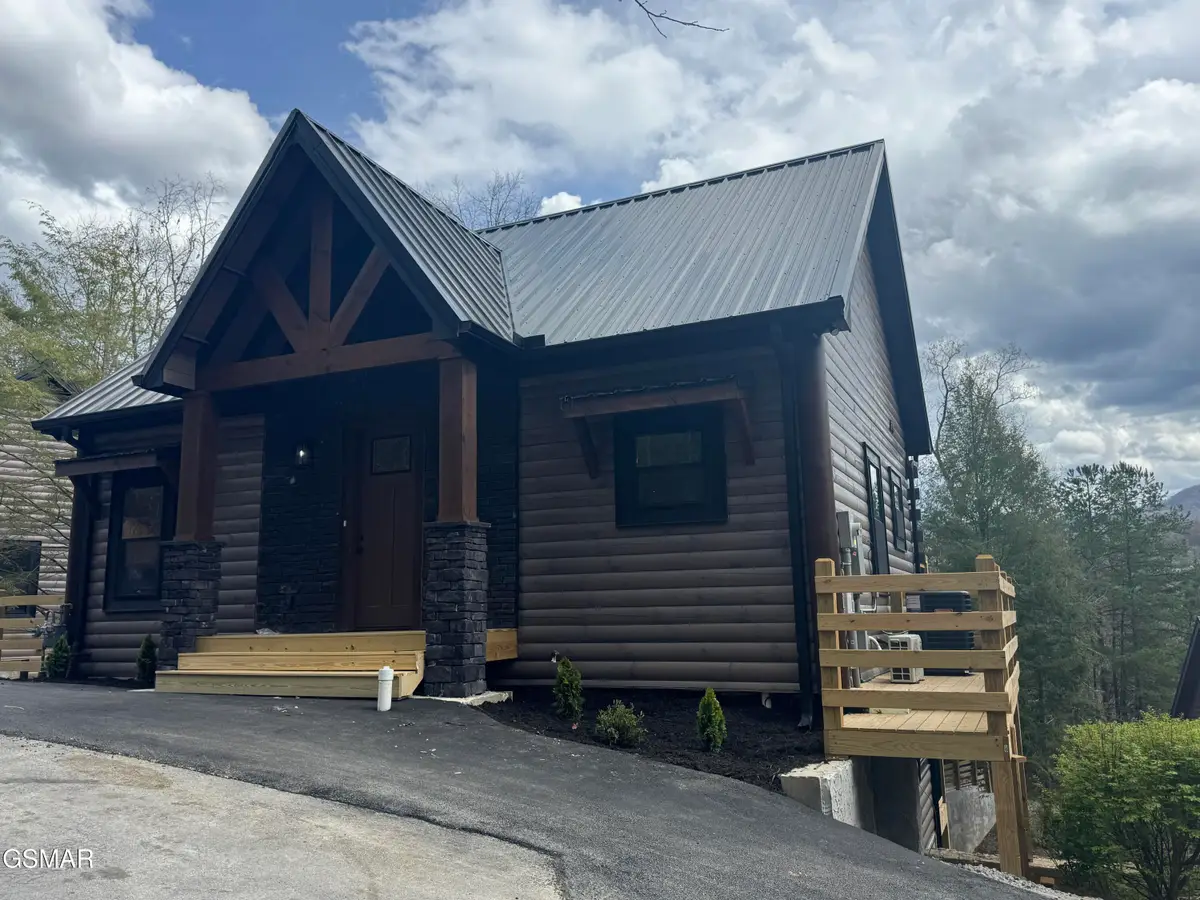 1723 Mountain Shadows Way, Gatlinburg, TN 37738 - #1