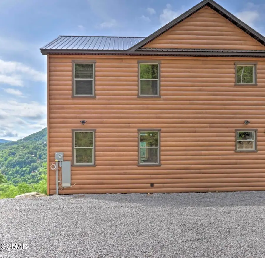 4228 Wears Valley Road #UNIT 181, Sevierville, TN 37862 - #2