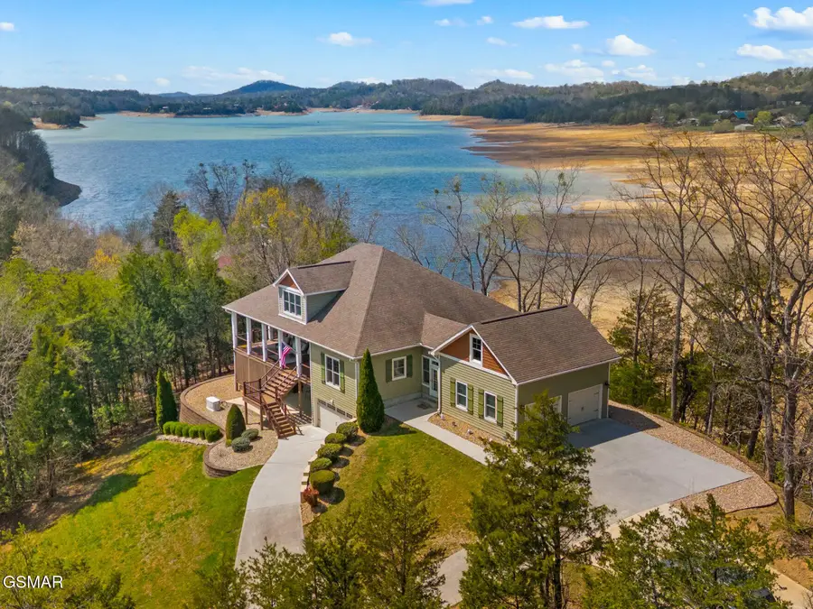 2017 Paradise Hills Road, Dandridge, TN 37725 - #2