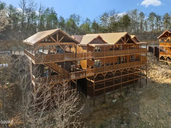 2634 Jerusalem Way, Sevierville, TN 37876