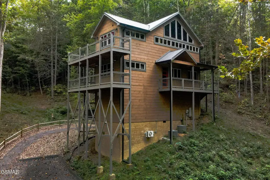 5175 Riversong Way, Sevierville, TN 37862 - #2