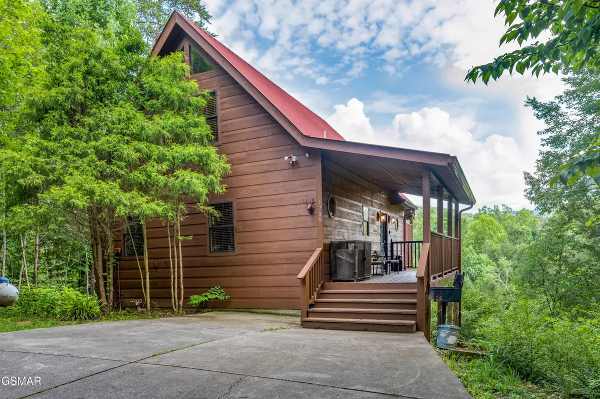 1705 Quail Hollow Way, Sevierville, TN 37876 - #1