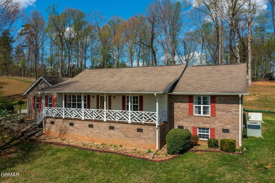 882 Pioneer Drive, Seymour, TN 37865 - #2