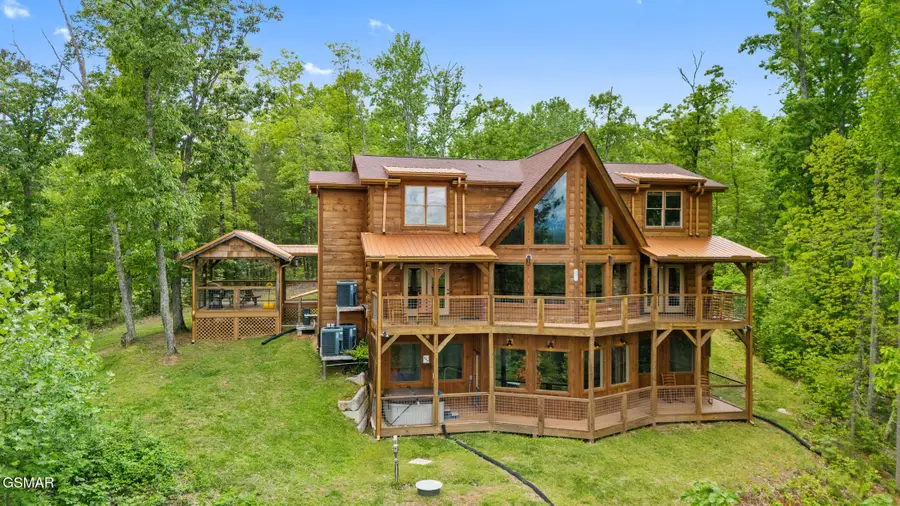 2631 Sawmill Branch Drive, Sevierville, TN 37862 - #2