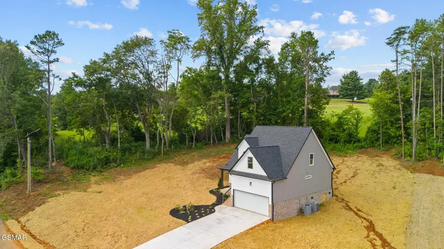 340 Battlefield Drive, Dandridge, TN 37725 - #2