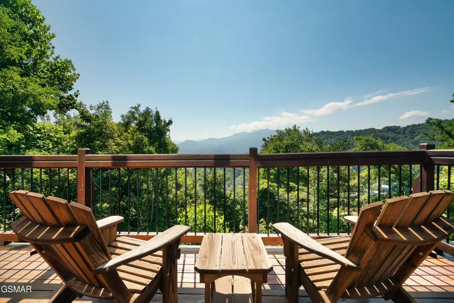 1266 Bear Cub Way, Gatlinburg, TN 37738 - #3