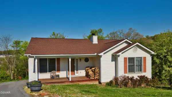 2706 Kentwood Drive, Kodak, TN 37764