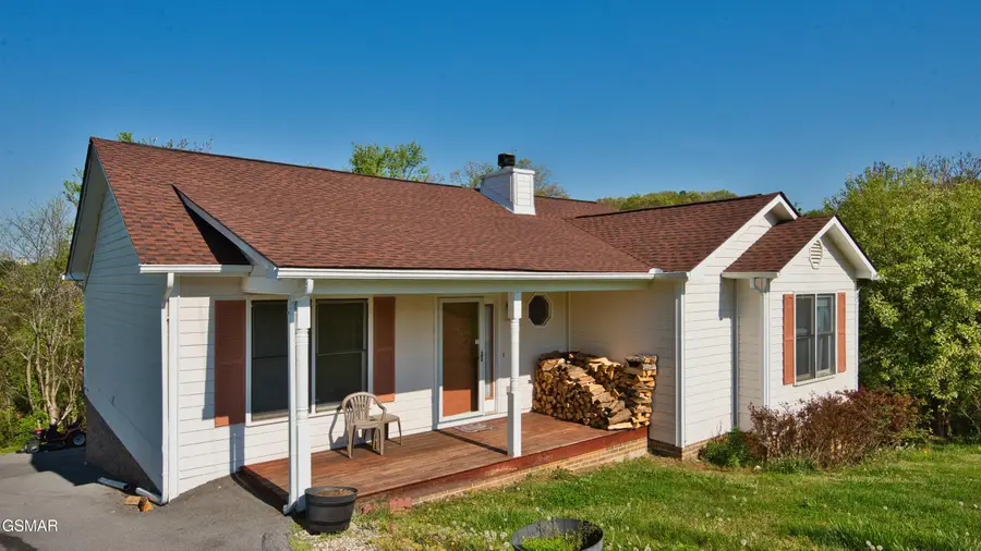 2706 Kentwood Drive, Kodak, TN 37764 - #2