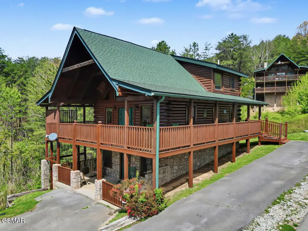 1984 E Mountain View Way, Sevierville, TN 37862 - #1