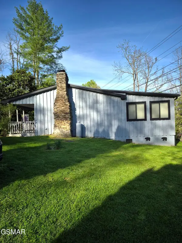 4455 Trail Hollow Road, Cosby, TN 37722