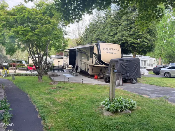 4229 E Parkway #115, Gatlinburg, TN 37738