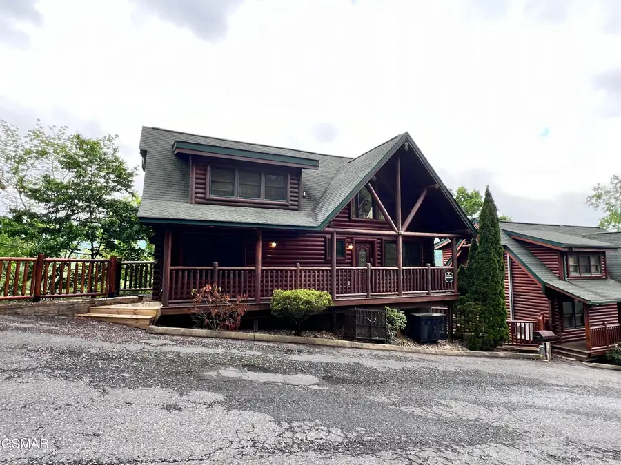 1726 Summit View Way, Pigeon Forge, TN 37862 - #2