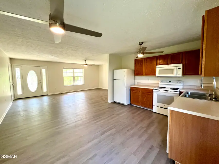 336 Lindder Drive, Sevierville, TN 37876 - #2