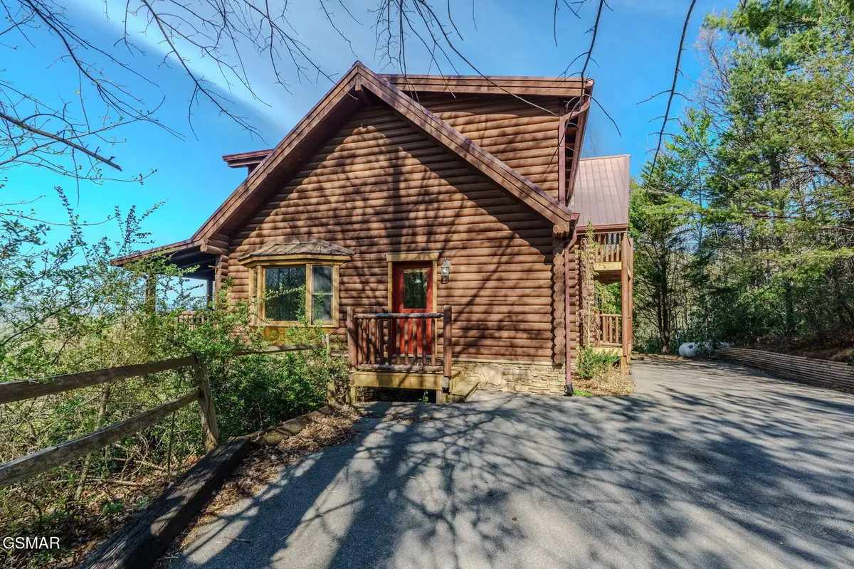 401 Pinnacle Vista Road, Gatlinburg, TN 37738 - #1