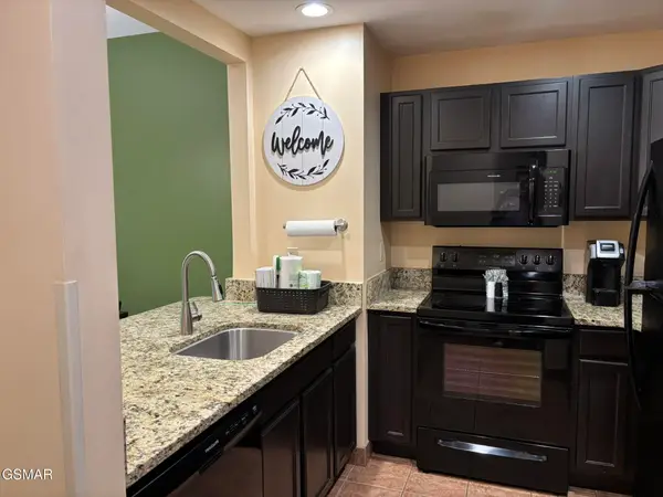 225 Collier Drive #UNIT 1313, Sevierville, TN 37862