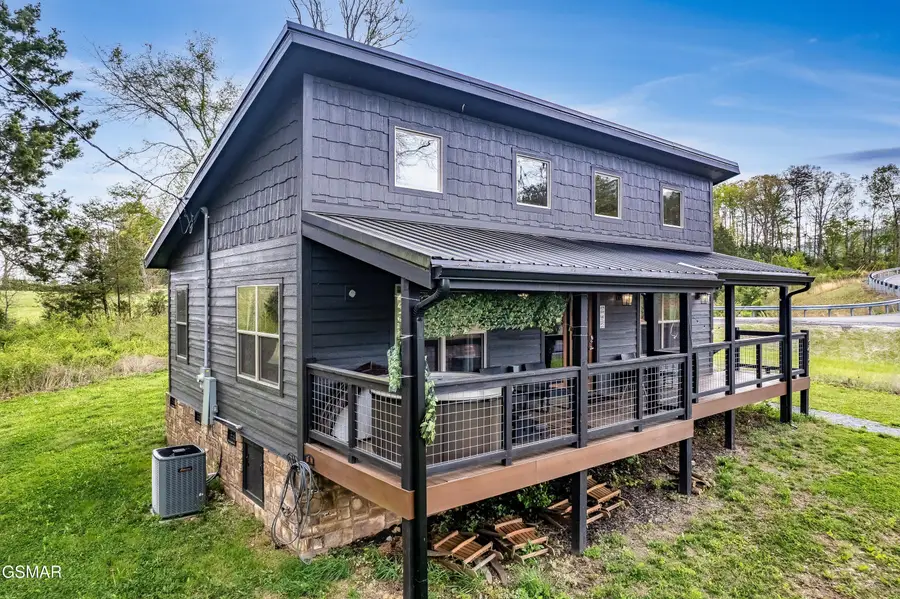 3412 Worth Road, Sevierville, TN 37876 - #2