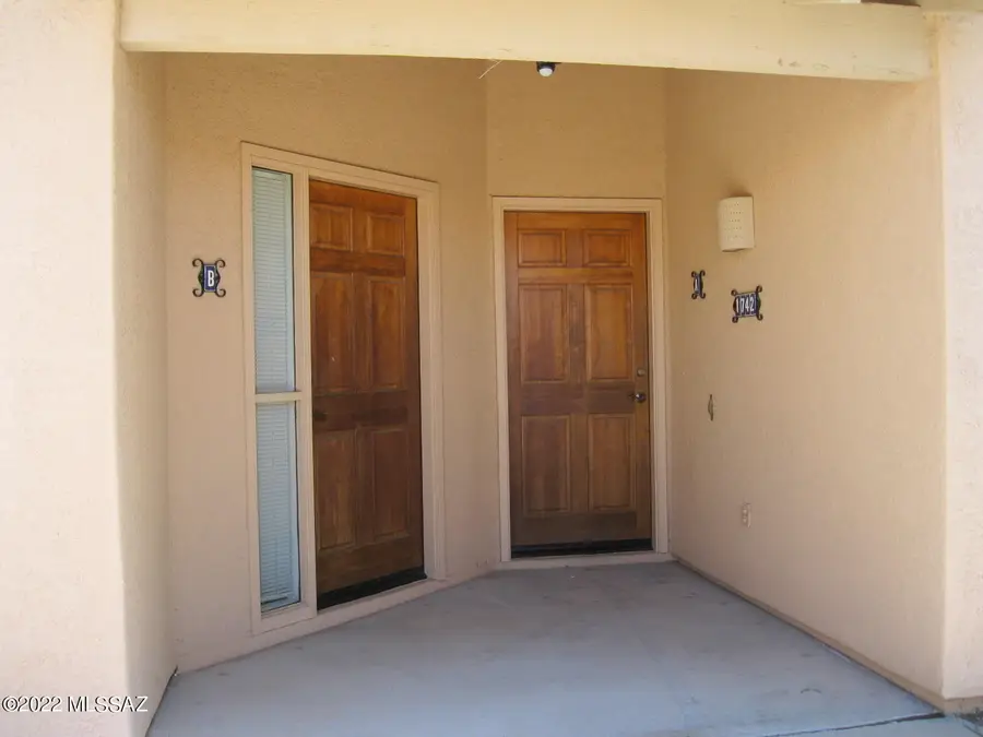 1742 W Camino Estelar, Green Valley, AZ 85614 - Image #3