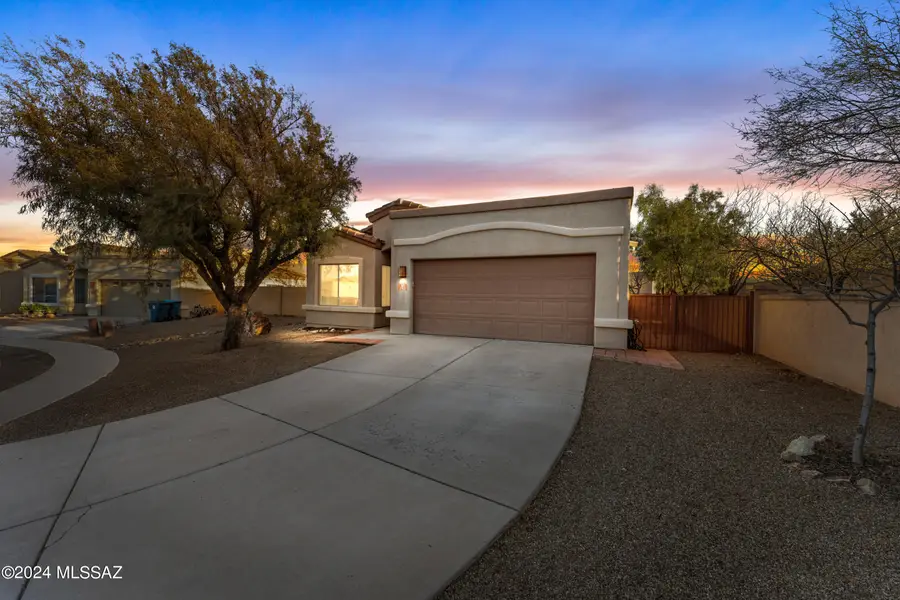 152 E Corte Rancho Encanto, Sahuarita, AZ 85629 - Image #2