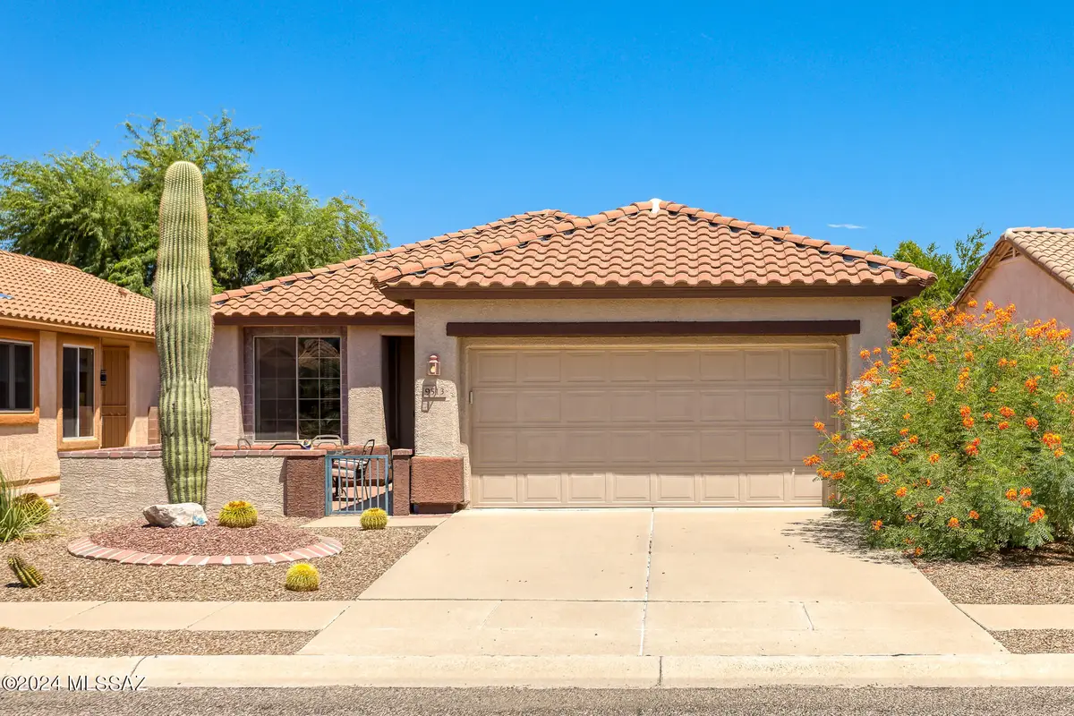 9513 N Twinkling Shadows, Tucson, AZ 85743 - #1