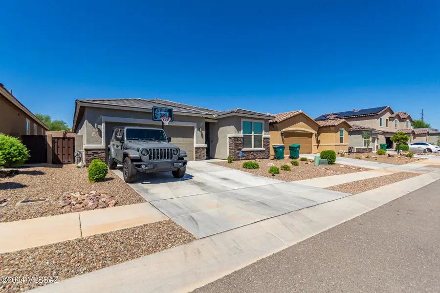 15388 S Camino Oculi, Sahuarita, AZ 85629 - #3