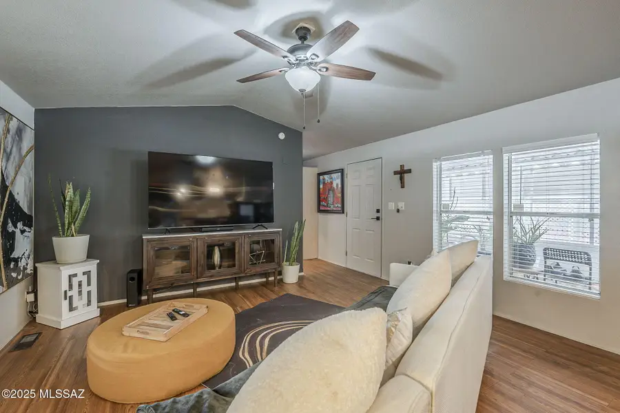 101 W River Road #17, Tucson, AZ 85704 - Image #3
