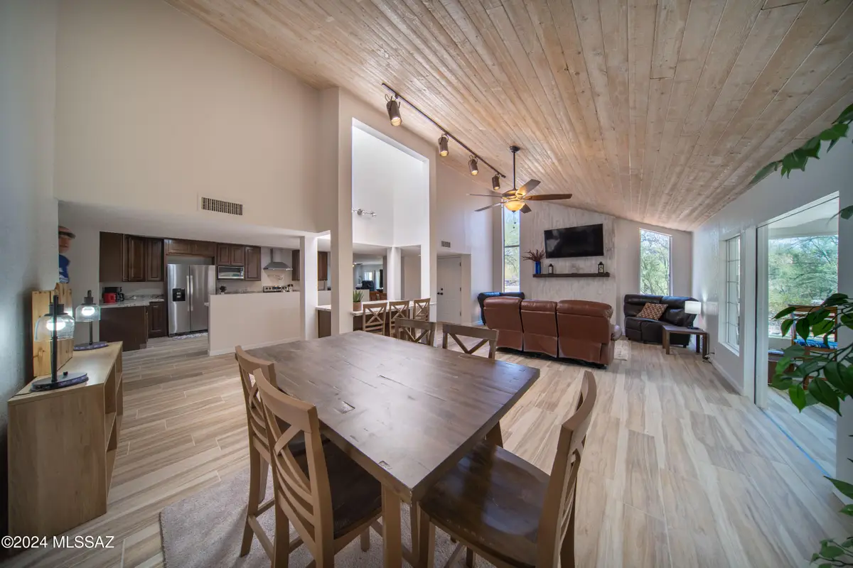 5617 N Camino Del Conde, Tucson, AZ 85718 - Image #1