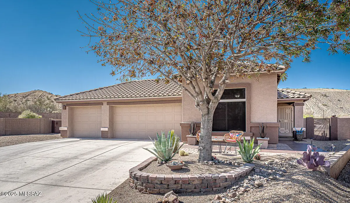 1082 W Placita Vargas, Green Valley, AZ 85614 - Image #1