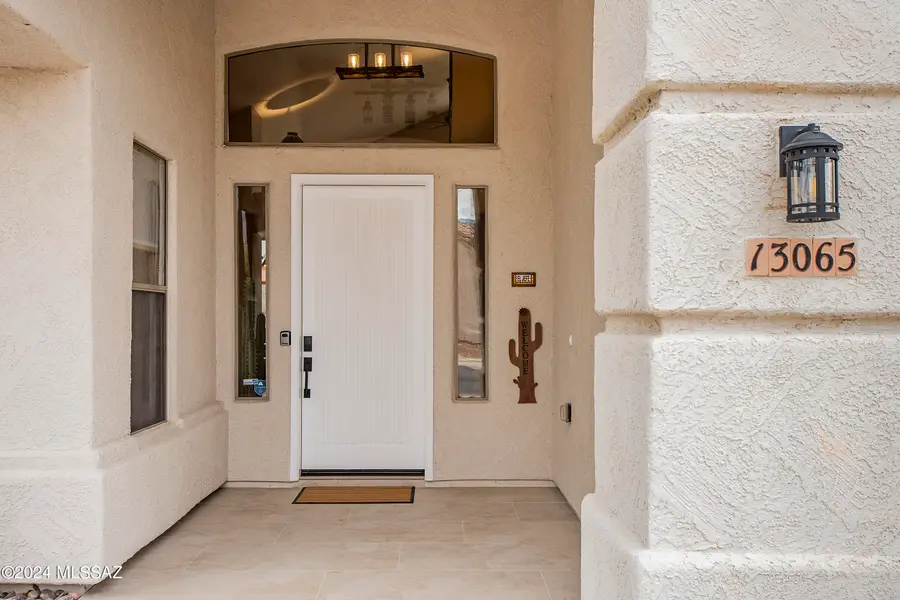 13065 N Woodburne Avenue, Oro Valley, AZ 85755 - Image #2