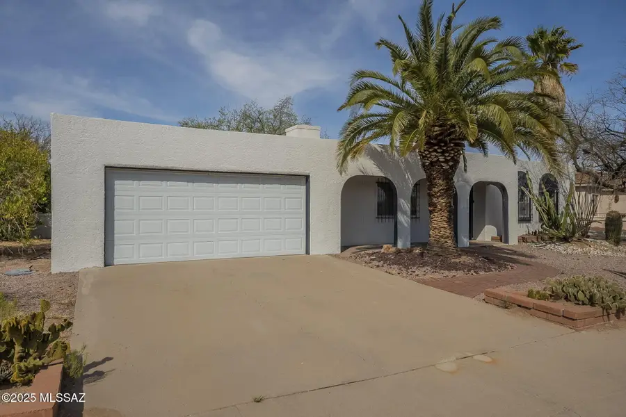 653 N Avenida Tortuga, Green Valley, AZ 85614 - #3