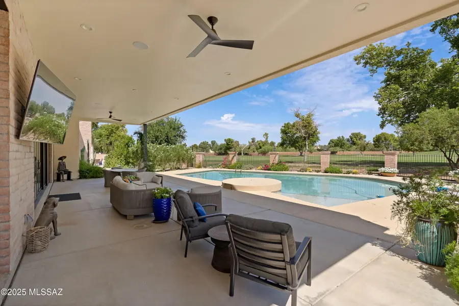 8021 N Della Robia, Tucson, AZ 85742 - Image #2