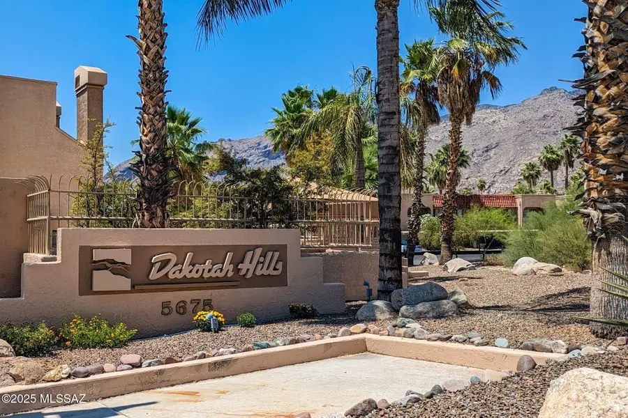 5675 N Camino Esplendora, Tucson, AZ 85718 - Image #2