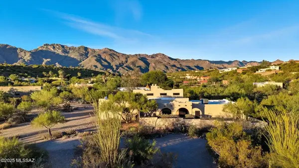 4950 N Apache Hills Trail, Tucson, AZ 85750