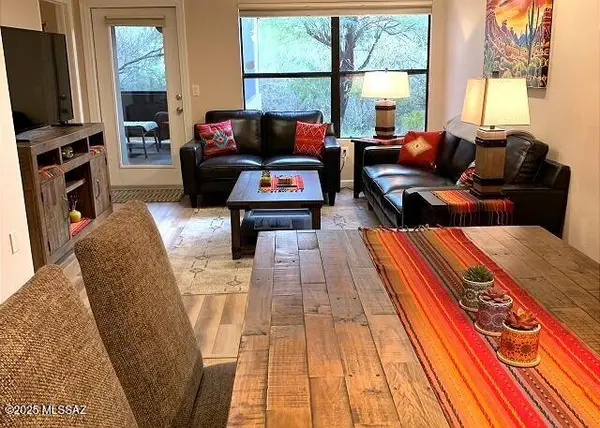 5855 N Kolb, Tucson, AZ 85750