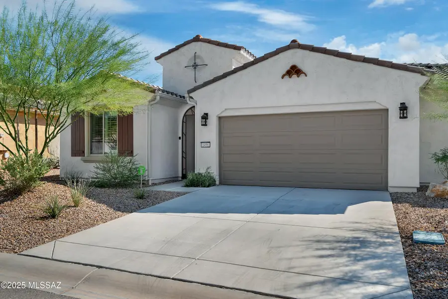 1496 E Blue Granite Drive Drive, Green Valley, AZ 85614 - Image #2