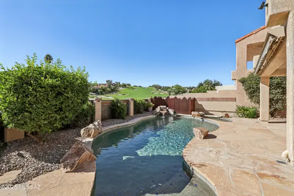 8625 N Arnold Palmer Drive, Tucson, AZ 85742