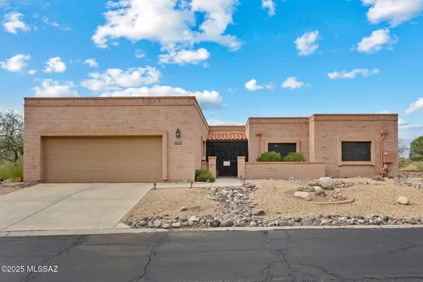 1830 W Camino Urbano, Green Valley, AZ 85622