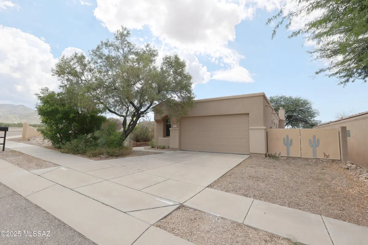 10898 E New Rock Ridge Drive, Vail, AZ 85641 - Image #1