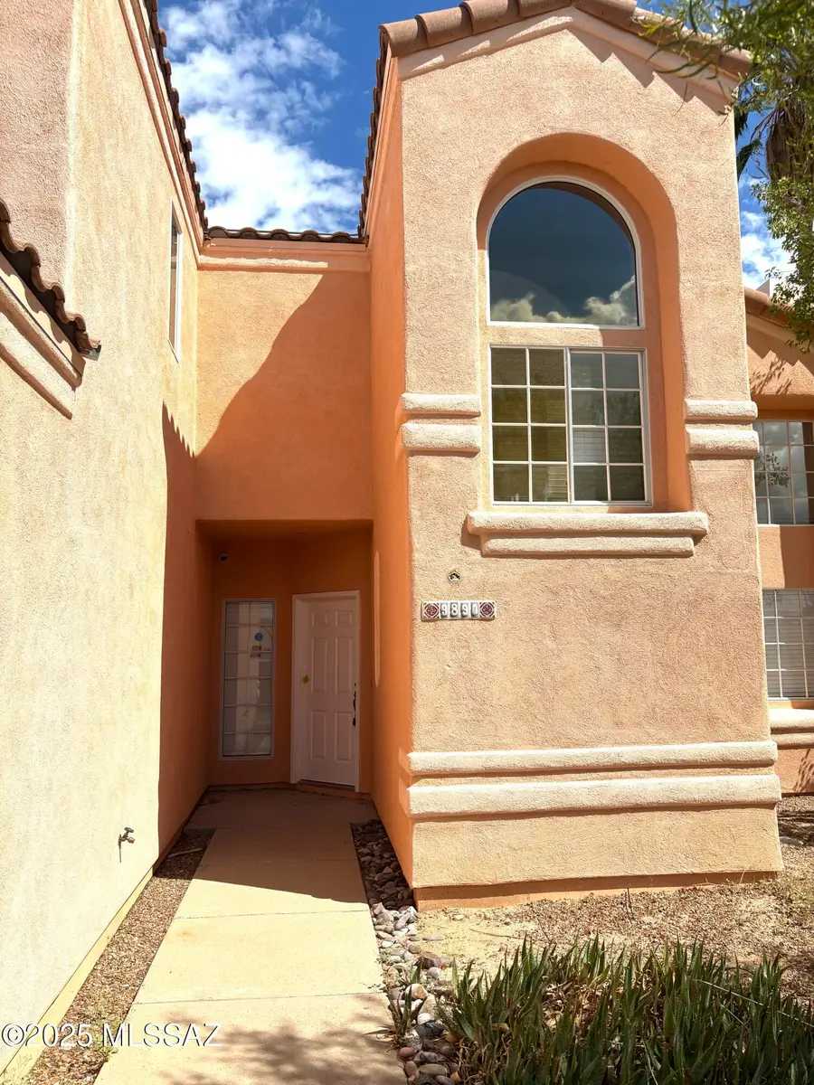 9890 N Sun Vista Place, Tucson, AZ 85742 - Image #2