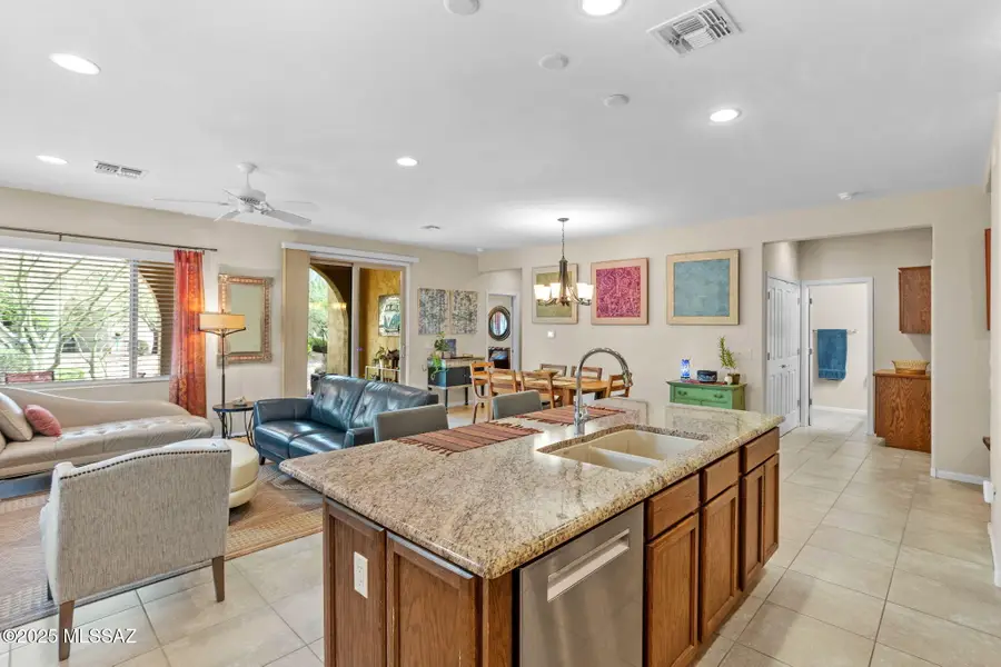 1762 E Burning Hill Drive, Green Valley, AZ 85614 - Image #2