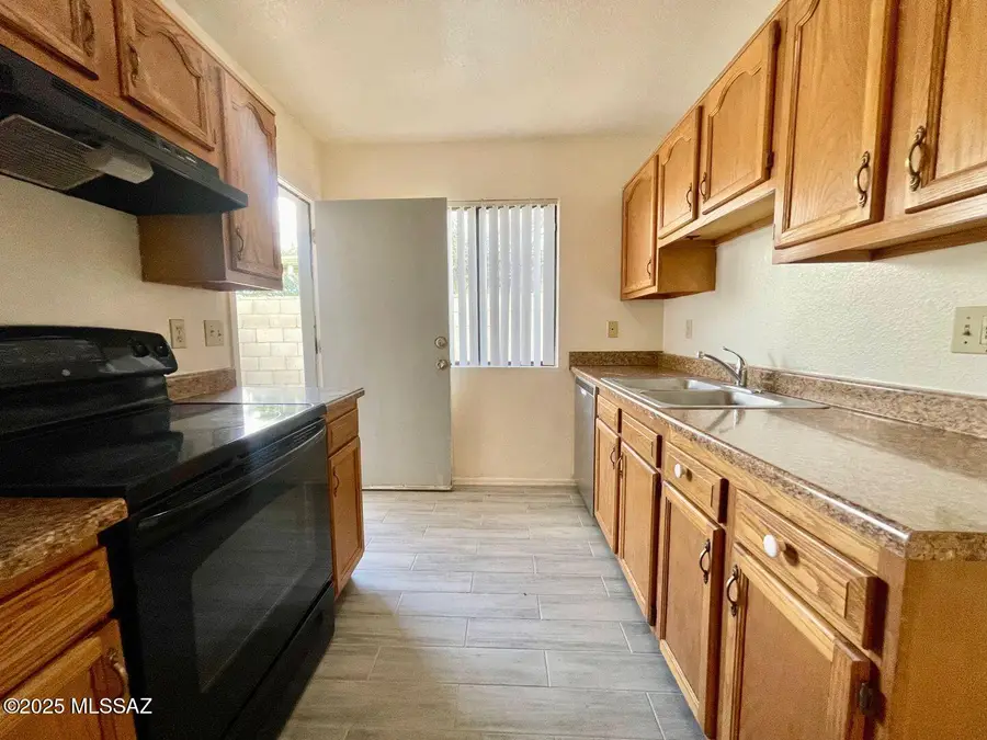 1701 N 6th Avenue, Tucson, AZ 85705 - Image #3