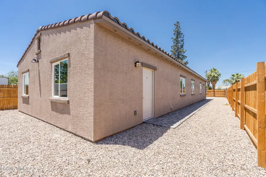 4205 N 16th Place, Tucson, AZ 85705 - Image #2