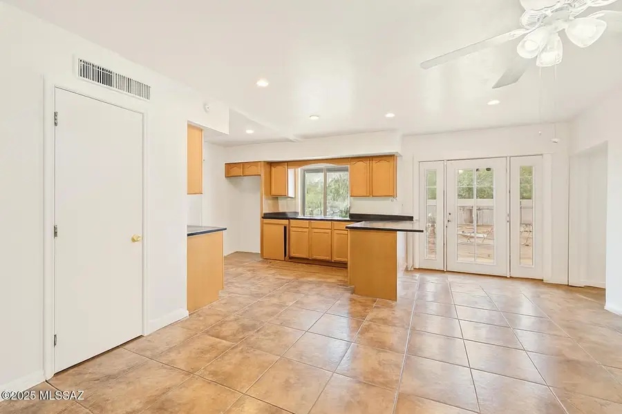 1643 S Kevin Drive, Tucson, AZ 85748 - Image #3